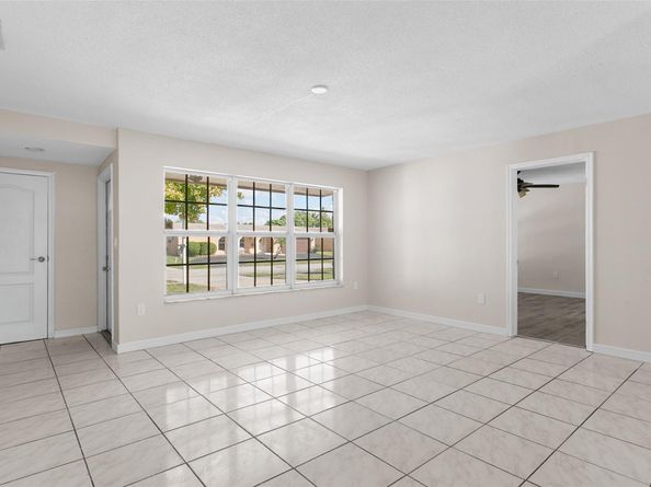 8630 NW 24th Ct, Sunrise FL 33322