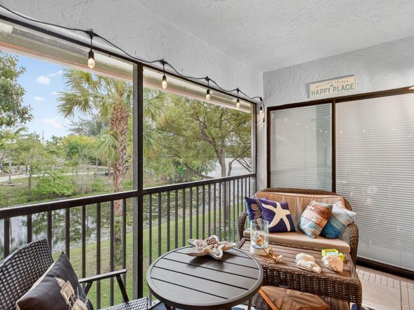 104 Liberty Court, Deerfield Beach FL 33442