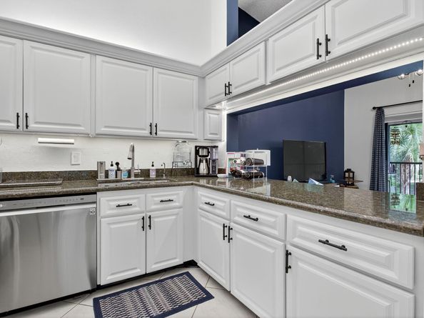 104 Liberty Court, Deerfield Beach FL 33442