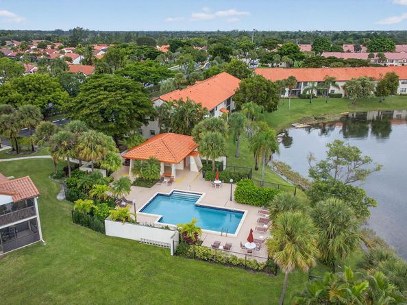 104 Liberty Court, Deerfield Beach FL 33442