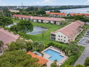 104 Liberty Court, Deerfield Beach FL 33442