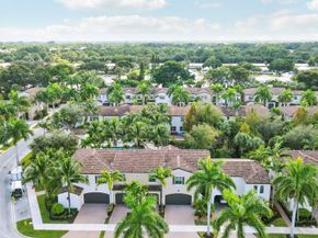 4558 Mediterranean Circle, Palm Beach Gardens FL 33418