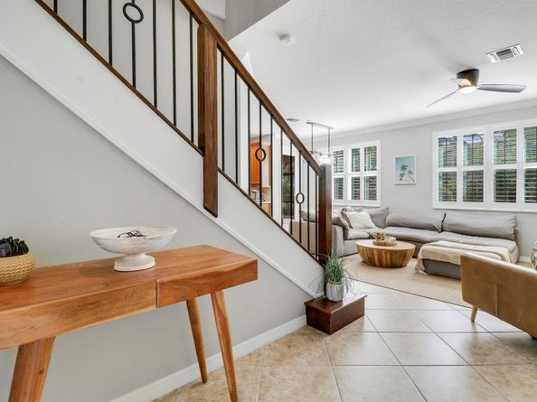 4558 Mediterranean Circle, Palm Beach Gardens FL 33418