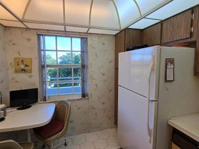 575 Oaks Lane 509, Pompano Beach FL 33069