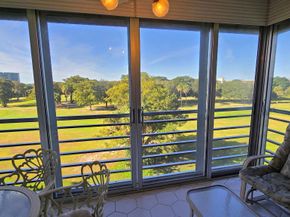 575 Oaks Lane 509, Pompano Beach FL 33069