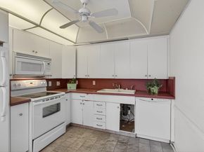 4030 Lincoln B, Boca Raton FL 33434