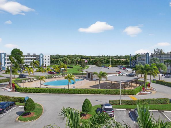 4030 Lincoln B, Boca Raton FL 33434