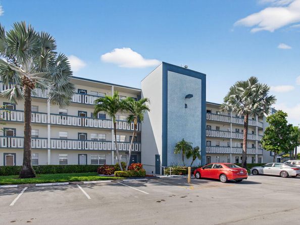 4030 Lincoln B, Boca Raton FL 33434