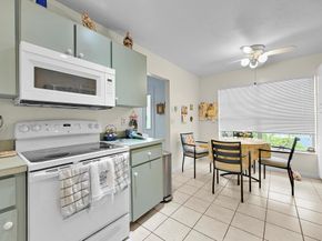 6127 Rainbow Circle, Greenacres FL 33463