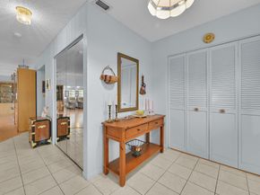 6127 Rainbow Circle, Greenacres FL 33463