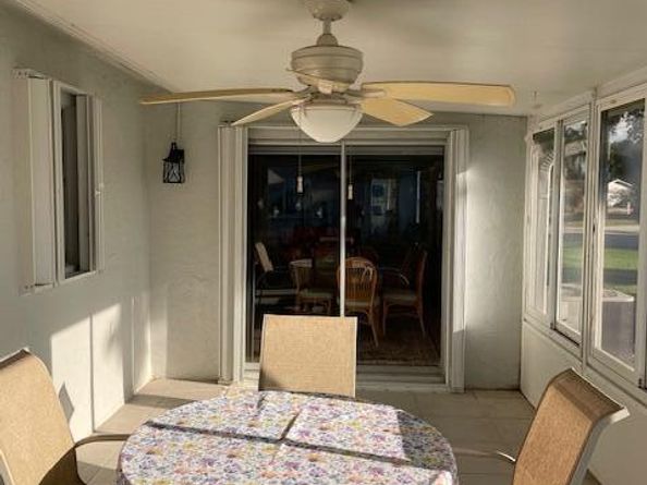 6127 Rainbow Circle, Greenacres FL 33463