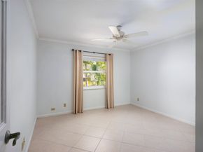 48 Ironwood Way N, Palm Beach Gardens FL 33418