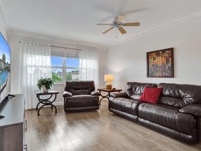 3405 NW 48th Ave 611, Lauderdale Lakes FL 33319