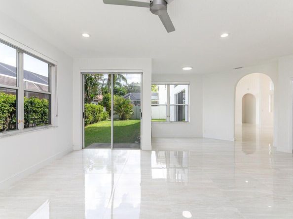 10879 Handel Place, Boca Raton FL 33498