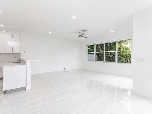 10879 Handel Place, Boca Raton FL 33498