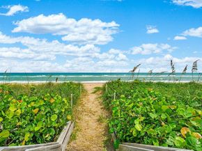 2275 S Ocean Boulevard 206a, Palm Beach FL 33480