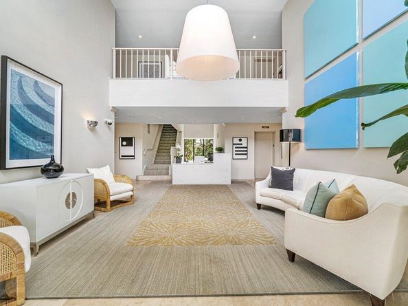 2275 S Ocean Boulevard 206a, Palm Beach FL 33480