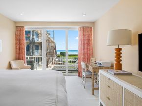 2275 S Ocean Boulevard 206a, Palm Beach FL 33480