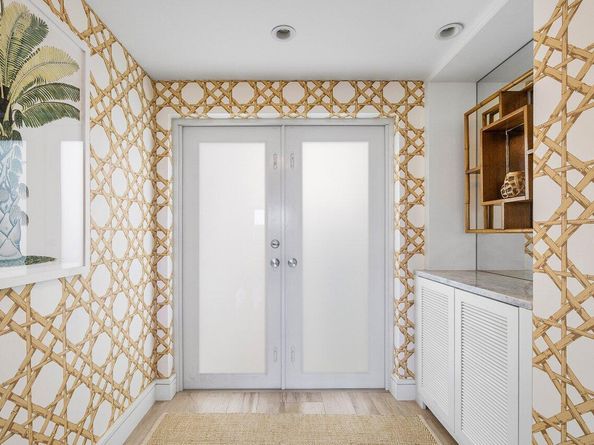 2275 S Ocean Boulevard 206a, Palm Beach FL 33480