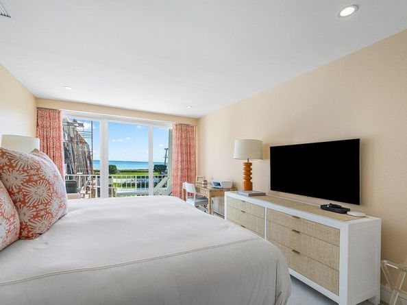 2275 S Ocean Boulevard 206a, Palm Beach FL 33480