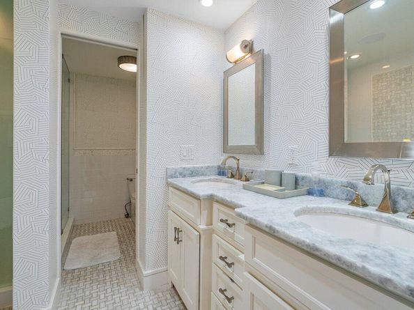 2275 S Ocean Boulevard 206a, Palm Beach FL 33480