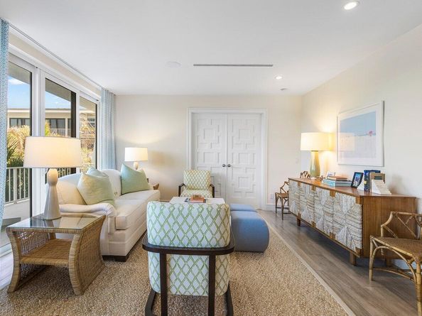 2275 S Ocean Boulevard 206a, Palm Beach FL 33480