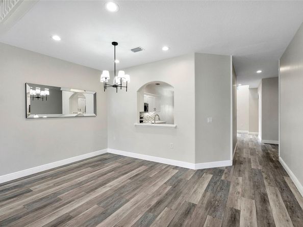 576 W Palm Aire Dr, Pompano Beach FL 33069