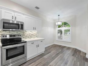 576 W Palm Aire Dr, Pompano Beach FL 33069