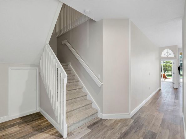 576 W Palm Aire Dr, Pompano Beach FL 33069