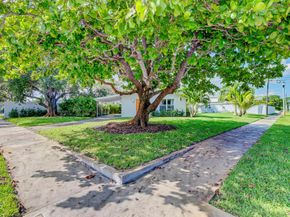 385 Hunter Street, West Palm Beach FL 33405