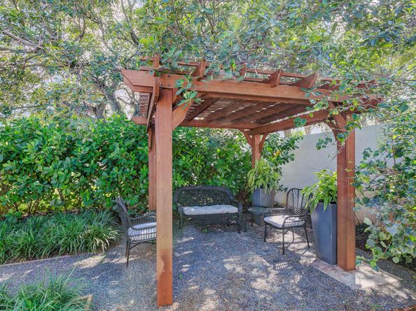 385 Hunter Street, West Palm Beach FL 33405