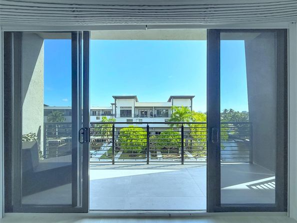 188 SE 4th Ter, Pompano Beach FL 33060