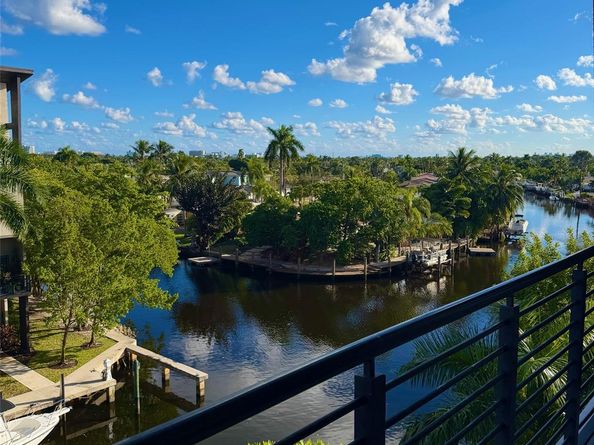 188 SE 4th Ter, Pompano Beach FL 33060