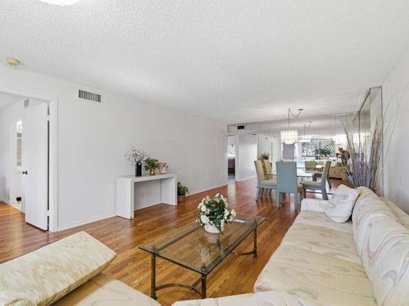 15244 Lakes Of Delray Boulevard 203, Delray Beach FL 33484