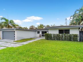 2117 NE 29th St, Fort Lauderdale FL 33306