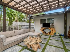 2117 NE 29th St, Fort Lauderdale FL 33306