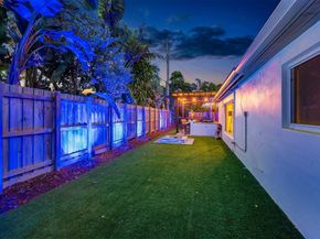 2117 NE 29th St, Fort Lauderdale FL 33306