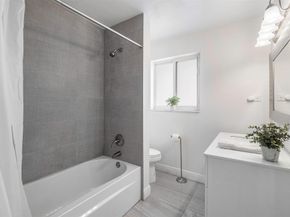 2117 NE 29th St, Fort Lauderdale FL 33306