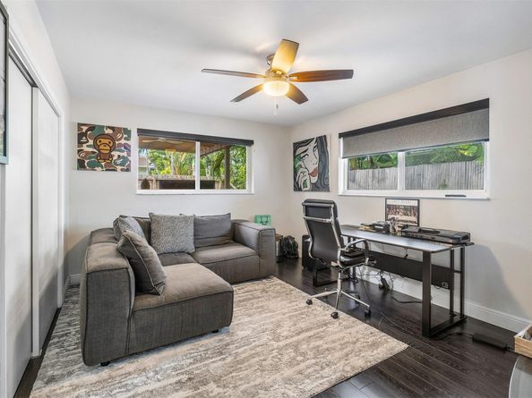 2117 NE 29th St, Fort Lauderdale FL 33306