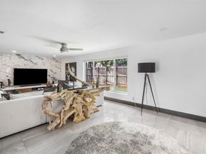 2117 NE 29th St, Fort Lauderdale FL 33306