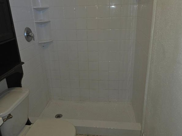 9370 NW 25th Ct, Sunrise FL 33322