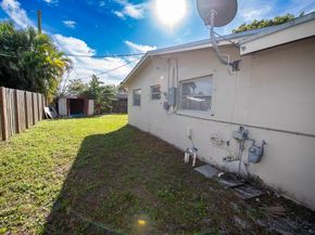 9370 NW 25th Ct, Sunrise FL 33322