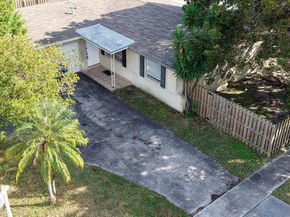 9370 NW 25th Ct, Sunrise FL 33322
