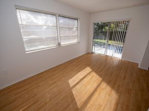 9370 NW 25th Ct, Sunrise FL 33322