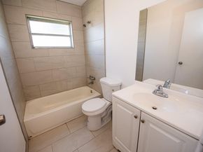 9370 NW 25th Ct, Sunrise FL 33322