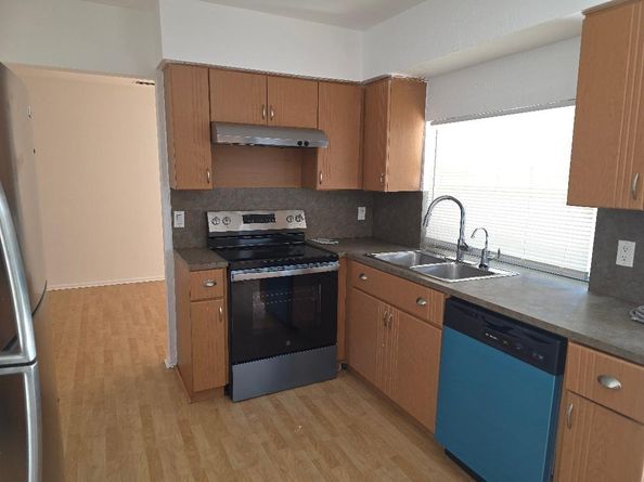 9370 NW 25th Ct, Sunrise FL 33322