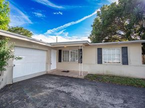 9370 NW 25th Ct, Sunrise FL 33322