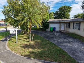 9370 NW 25th Ct, Sunrise FL 33322