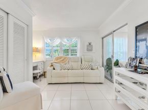 2131 NE 42nd Court 211e, Lighthouse Point FL 33064