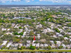 9918 NW 2nd Ct, Plantation FL 33324